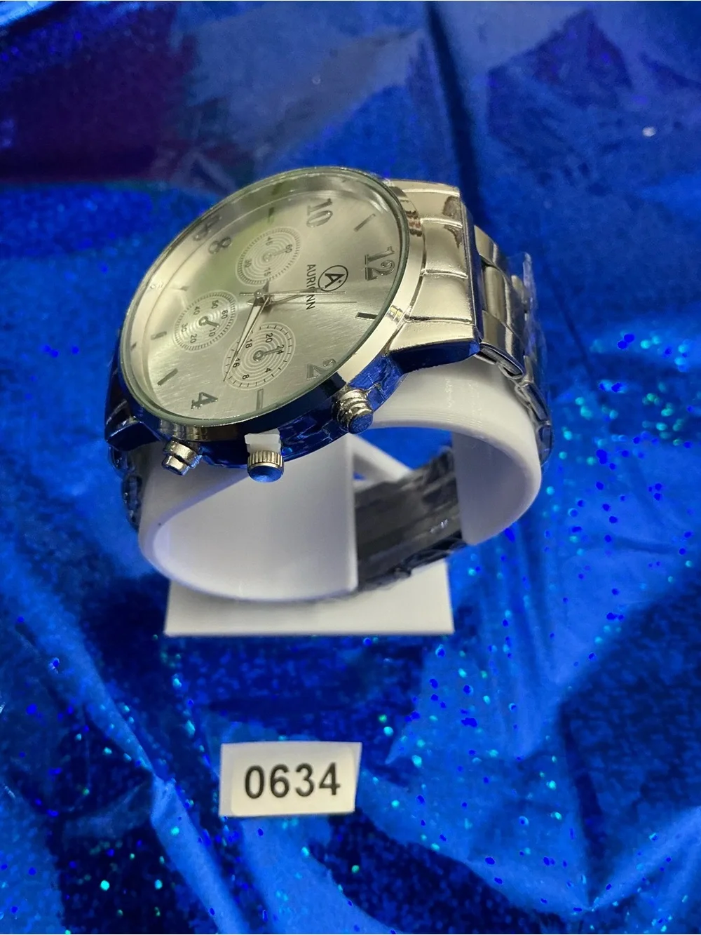 Silver Men's Dress Watch - Silver Dial